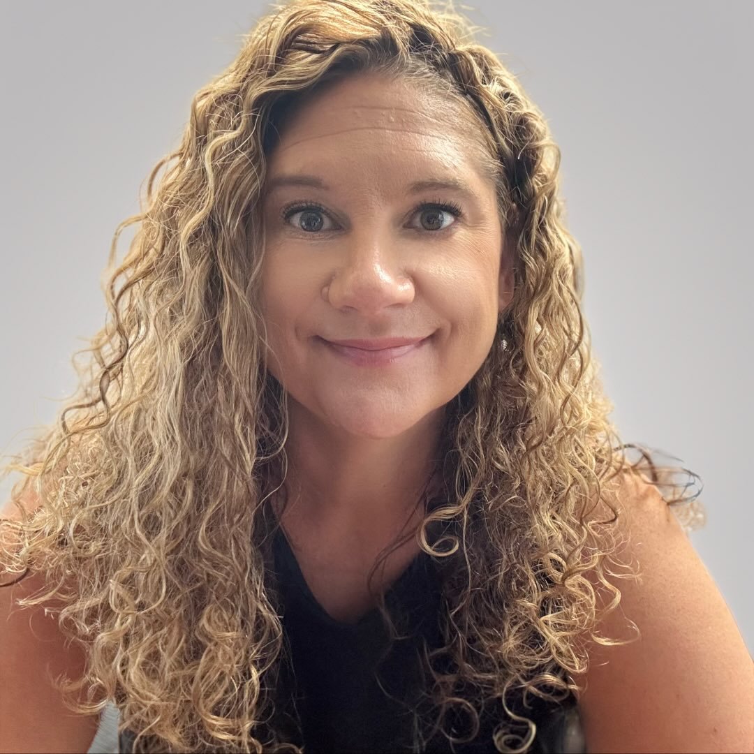 Photo of Stephanie Hicks.